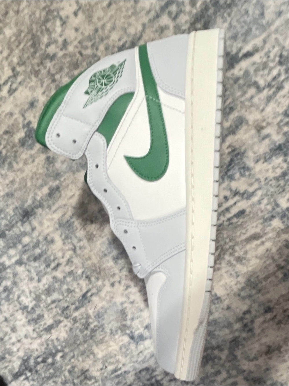 Nike Air Jordan 1 SE Mid Grey Pine Green - Picture 2 of 2